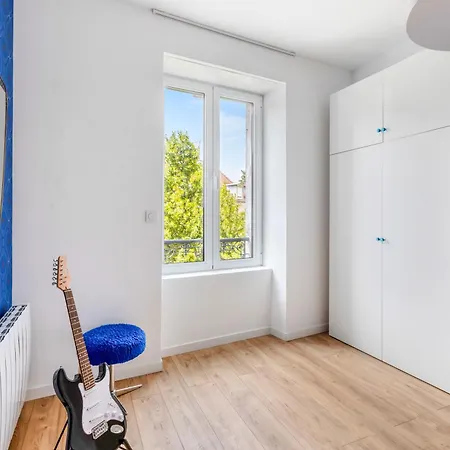 Le Bourgeois, De Caractere, Centre Daire